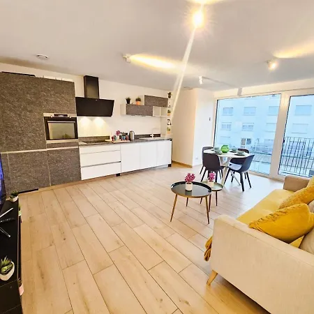 Cozy 1 Bedroom Flat With Private Terrace Appartement *