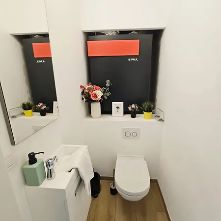 Appartamento Cozy 1 Bedroom Flat With Private Terrace *